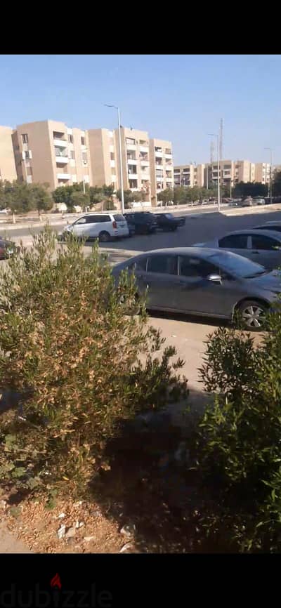 شقه للبيع فى مدينه الشروق