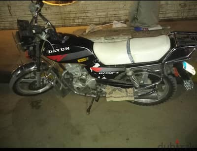 موتوسيكل دايون 4 مستعمل للبيع حاله جيده جداً رُخصه سنه