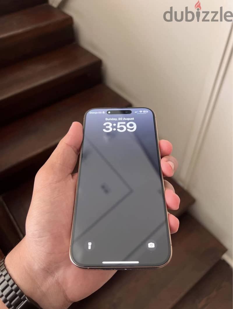 Apple - iPhone 16 Pro Max 3
