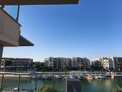 دوبلكس بإطلالة مباشرة و مميزة علي القناة و المارينا 338م مفروش بالكامل مراسي مارينا 2 Marassi Marina