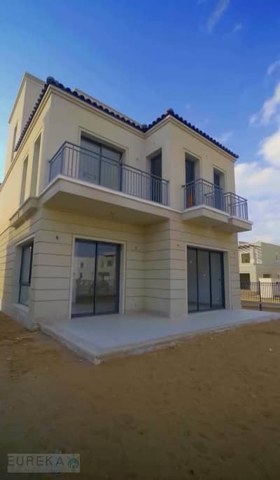 تاون هاوس كورنر 208 متر تشطيب كامل - بيل في- زايد الجديدة- إعمار المرحلة الأولى فاليز