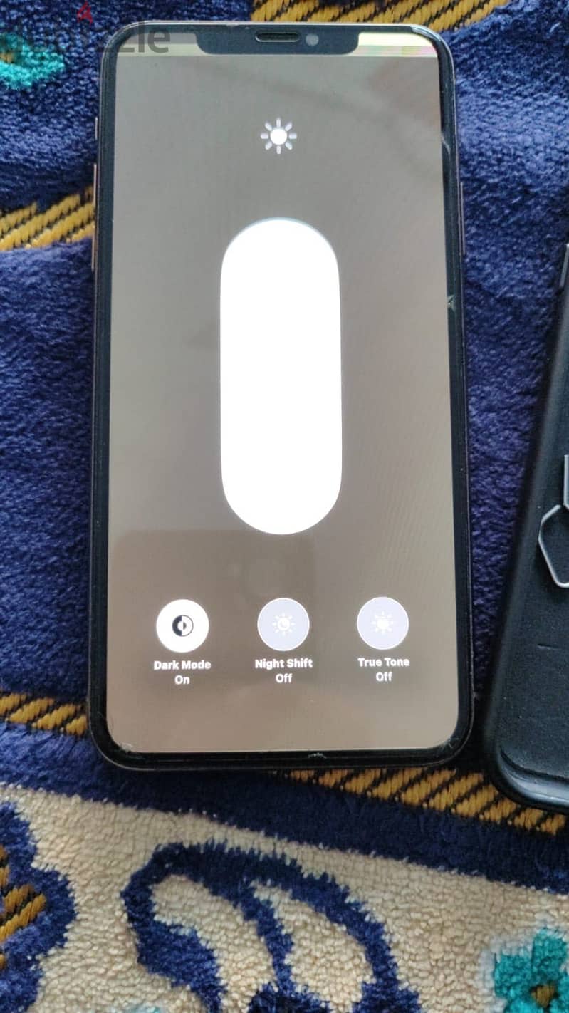 Apple - iPhone 11 Pro Max 1
