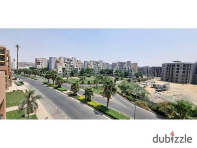 شقة للبيع في مدينتي – B8