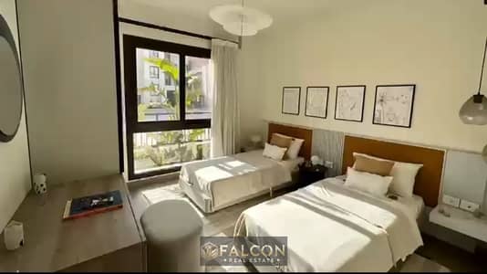 استلم فورا بخصم37%  شقه فاخره بتقسيمه ذكيه خصوصيه 100%  للبيع في ديستريكت 5 - District 5 التجمع الخامس دقائق من ميفيدا وهايد بارك وماونتن فيو