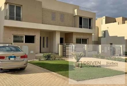 فيلا مستقله للبيع بالتقسيط في ذا كراون كمبوند بالم هيلز 6اكتوبر الجيزه The Crown Compound Palm Hills 6th Of October Giza
