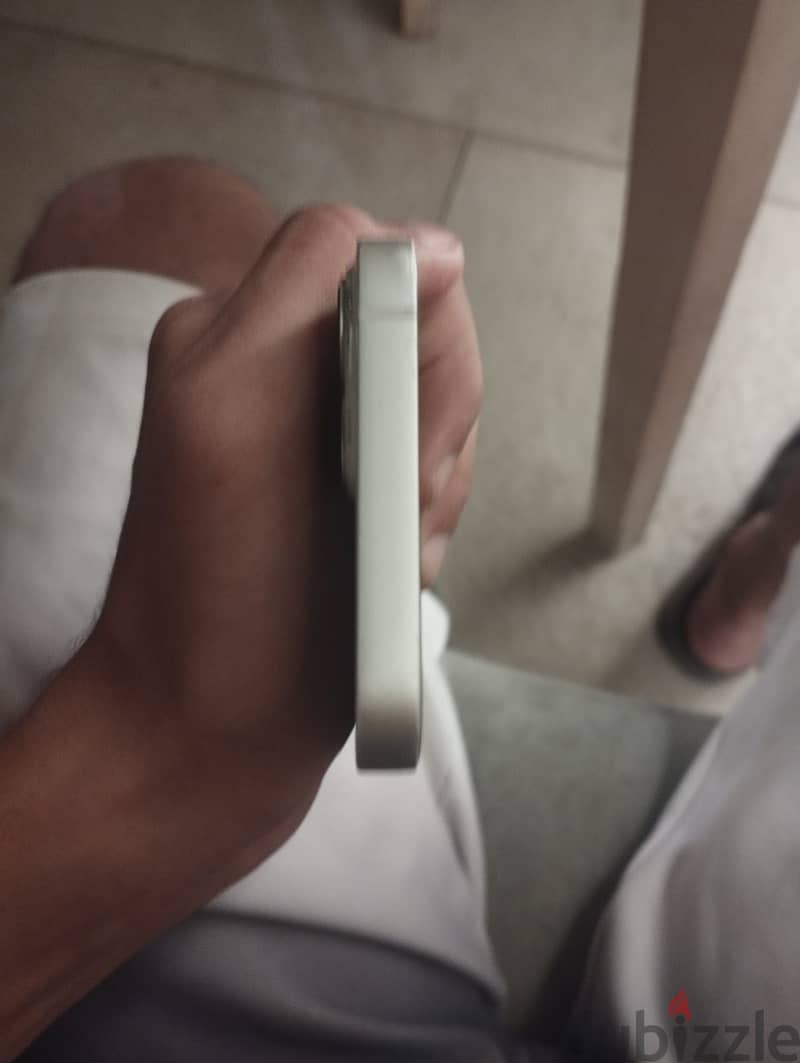 Apple - iPhone 13 2