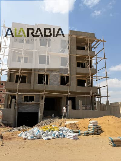 شقة أرضي مميزة للبيع بحديقة خاصة ومدخل مستقل – الحي الثالث بيت الوطن – التجمع الخامس