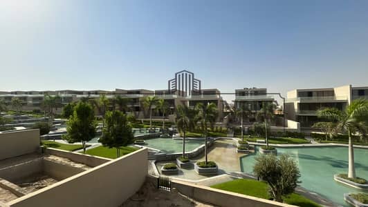 ڤيلا مستقلة للبيع فى ليك ڤيو بوتيك Lake View Boutique بحمام سباحة خاص مطل على مسطحات مائية جاهزة للاستلام