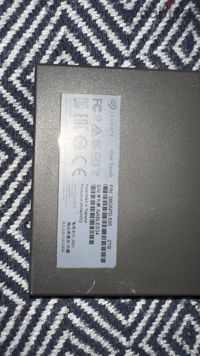 Xbox Series S + 2TB Hard Drive 3