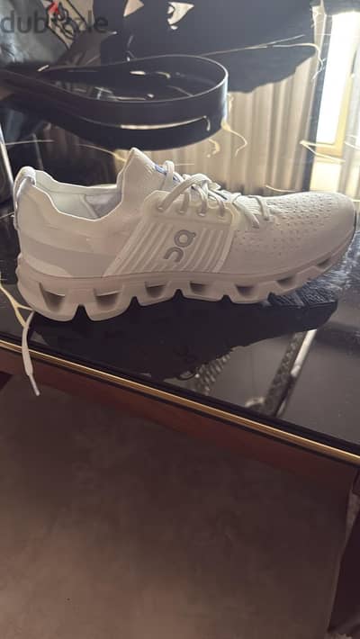 on cloud men shoes