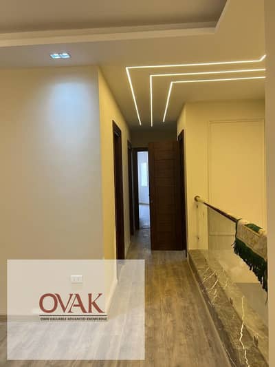 278m I-Villa Type A with Garden for Sale in Mountain View Hyde Park - Cash