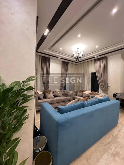 Twin house for rent Hyde Park compound,