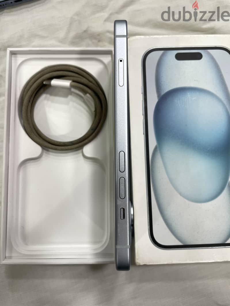 Apple - iPhone 15 4