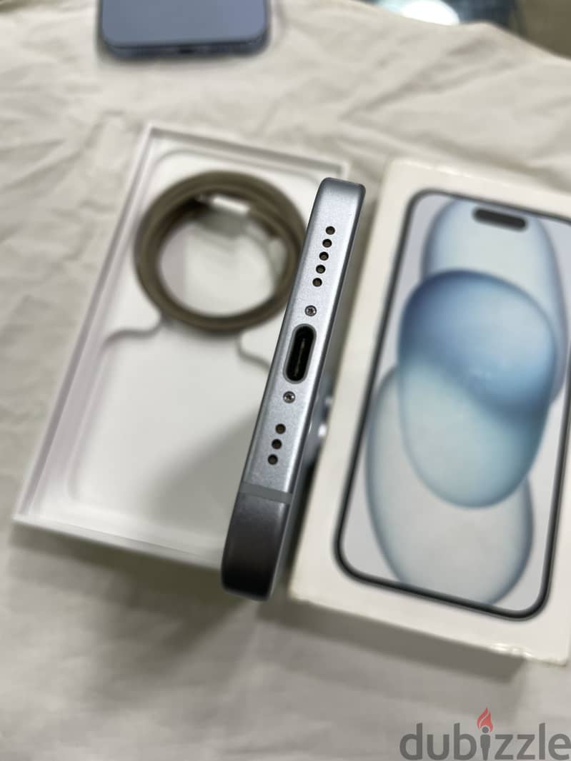 Apple - iPhone 15 5