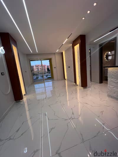 Apartment in a prime location overlooking the lake view and next to services in Degla Compound