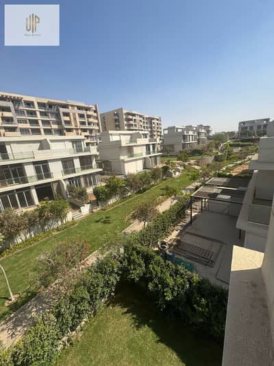 توين هاوس للبيع في IL Bosco New Capital متشطب سوبر لوكس و بجاردن خاص