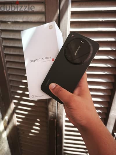 Xiaomi 17 Ultra حاله ممتازه  ضمان محلي معفي ضريبه للبيع او البدل