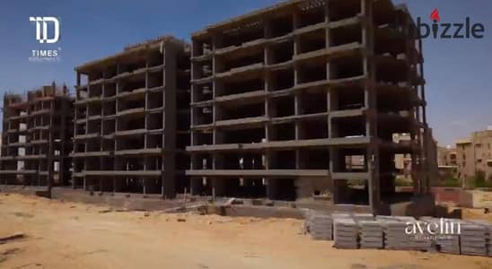 بمقدم 200 الف فقط للبيع استوديو متشطب بالتكييفات في قلب التجمع الخامس في المستثمرين الشمالية بجوار جاردن8 بقسط علي 8 سنوات.