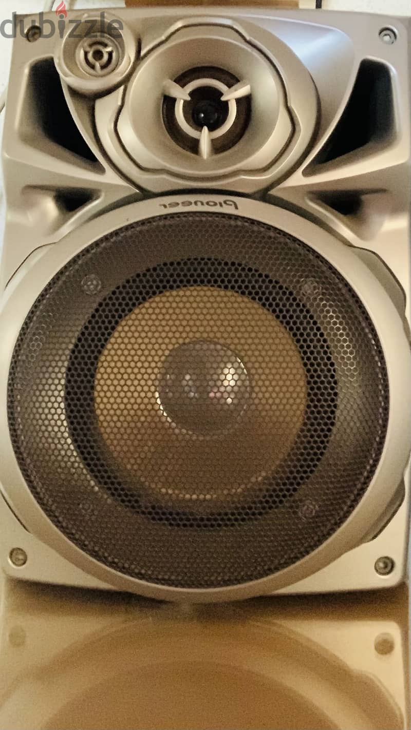 Pioneer VS70 Compact Component System. 2