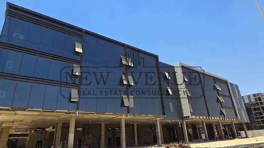 Open Space Office 1000 Sqm Finished White Box For Rent at Golden Square New Cairo