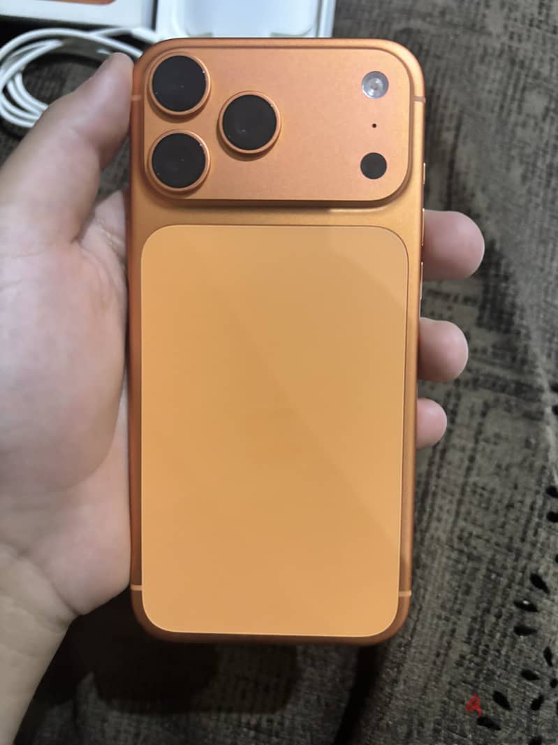Apple - iPhone 17 Pro Max 9