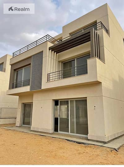 FINIHED FAMILY HOUSE BY PALM HILLS ONLY 2.8%DP