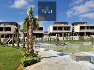 55% off, move in now, and pay in installments for a 400m villa (8 rooms) in a villas-only compound by the Iconic Tower