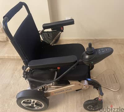 Electric wheelchair