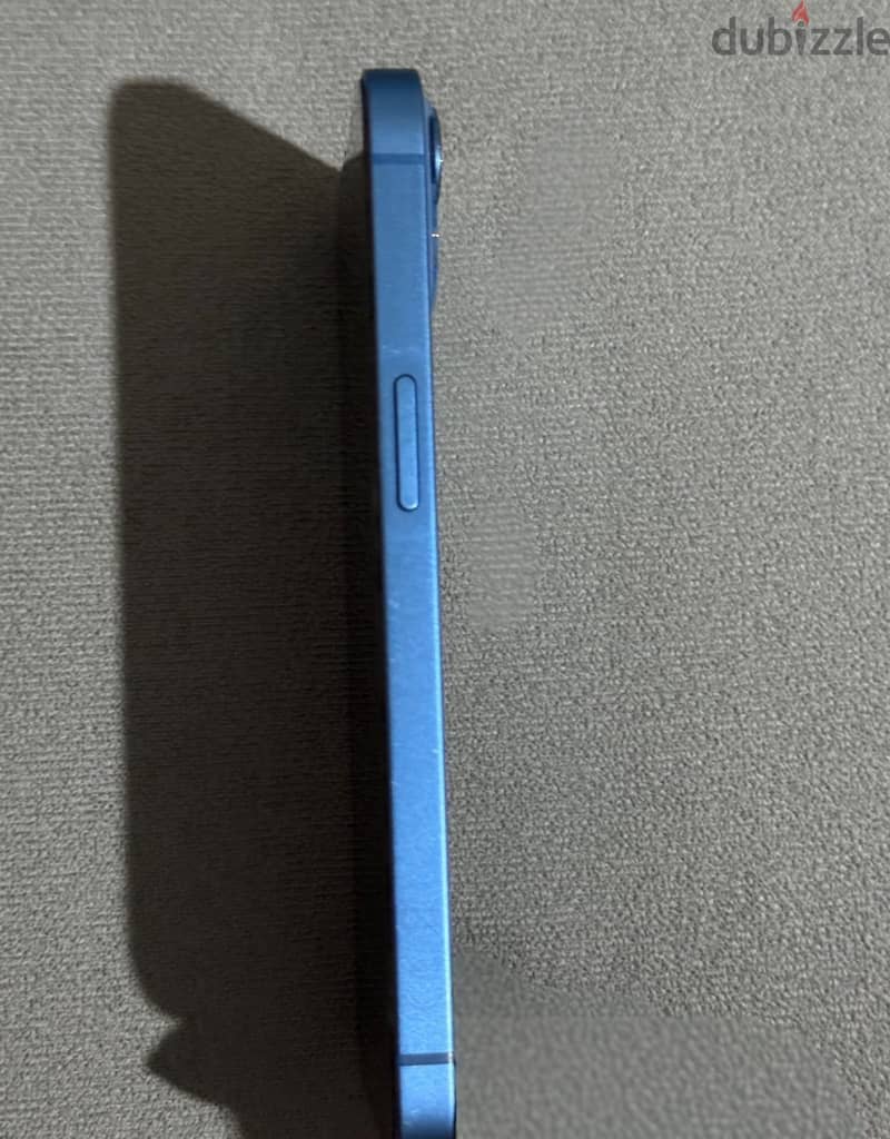 Apple - iPhone 13 2