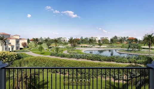 شقه للبيع 3 غرف فيو مفتوح للجولف تشطيب vip بجوار الجامعه الامريكيه و palm hills . hyde park . mountain view . vilette