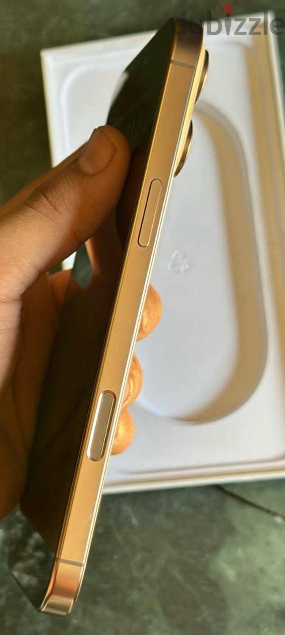 Iphone 16 pro max 2