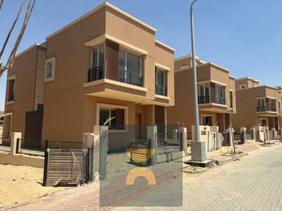 فيلا تاون هاوس في افضل واميز المراحل ( فيلات فقط ) للبيع بخصم 50 % علي سعرها امام بوابات الشروق علي طريق السويس مباشرة بجوار مدينتي ودقائق من بريفادوي