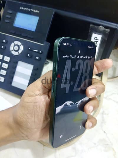 آبل - آيفون 13