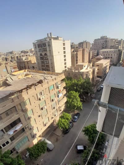 شقة بحري للبيع تشطيب سوبر لوكس مكيفة بالكامل و الاجهزة