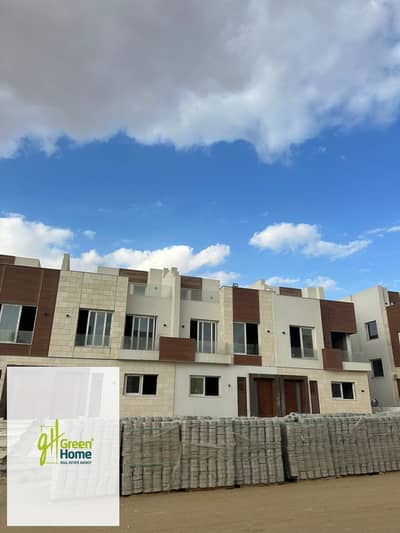 Ready to move  Town house middle for sale In Azzar 2 New Cairo  Including maintenance& club house