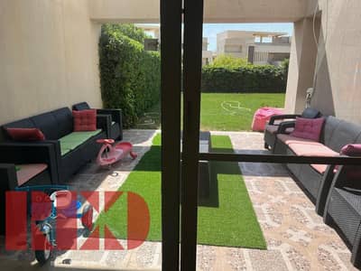 تاون هاوس للبيع في هاسيندا باي بإطلالة لاندسكيب مميزة، 380م مباني و320م أرض، 5 غرف نوم و6 حمامات، غرفة مربية بحمام، مفروش بالكامل وجاهز للسكن الفوري
