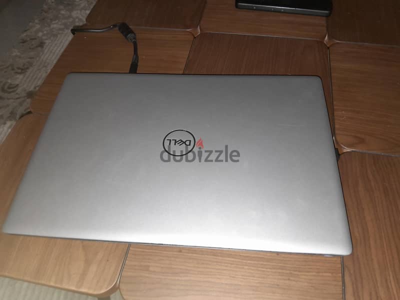 Dell Precision 7550 1