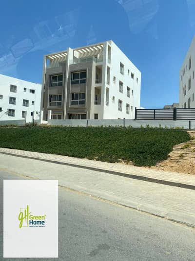 Best Price and Location Apartment 198 for Sale in Hyde Park New Cairo
