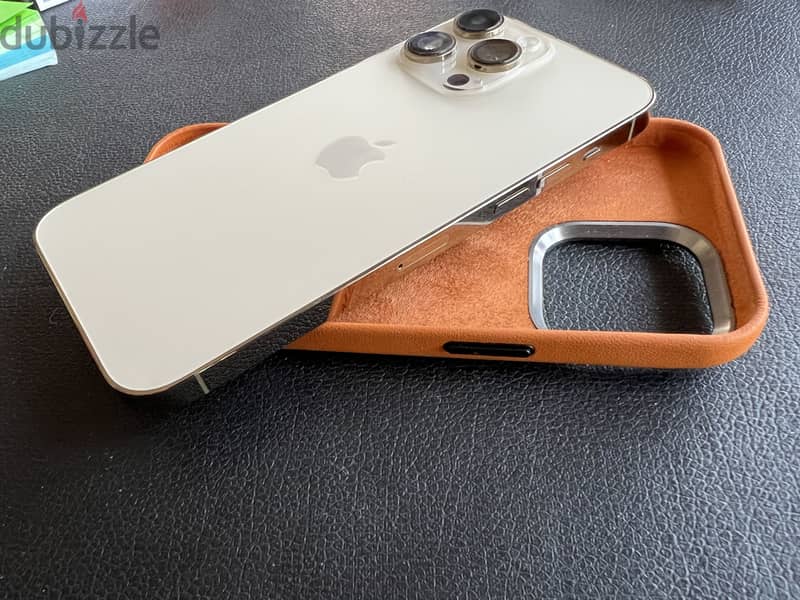 Apple - iPhone 14 Pro Max 3