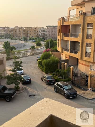 شقة للبيع في فيلات الدفاع الوطني في المستثمرين الجنوبيه – التجمع الخامس