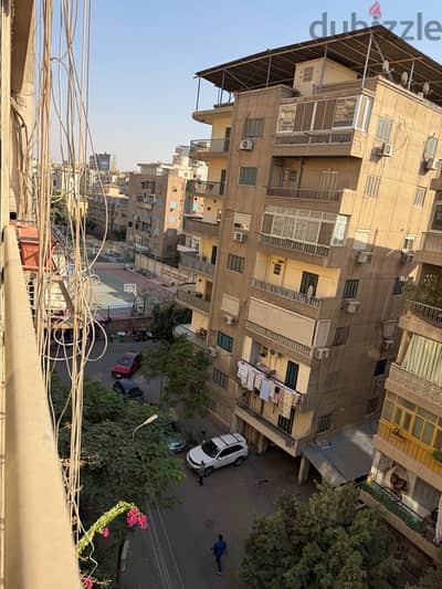 شقه ١٢٠ متر مكيفة بالكامل وبالفرش مباني تسعينات  روكسي خلف سمير وليم