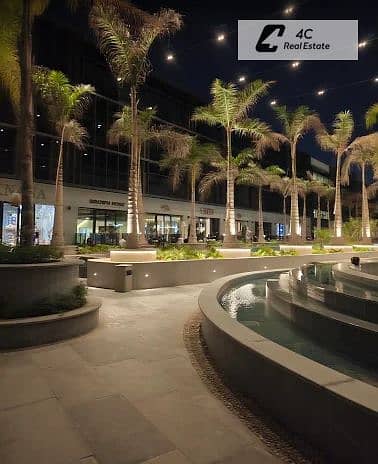 For sale at price lower the market rate 2 million administrative office ready to move ​​200 m located in Lake Town Mall Lake View New Cairo