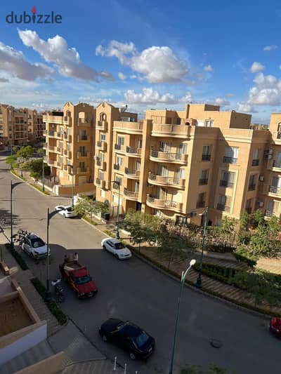 *Diyar 2* is a premium gated compound right behind Mall of Arabia, one of the most livable compounds in October with high occupancy, full services and