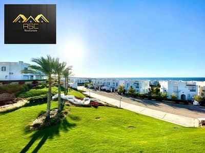 Furnished penthouse for sale in Mountain View Ras El Hekma – Greek Islands phase – North-facing – Very close to the sea – Includes furniture,