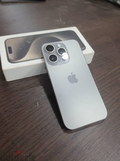 آبل - آيفون 15 برو