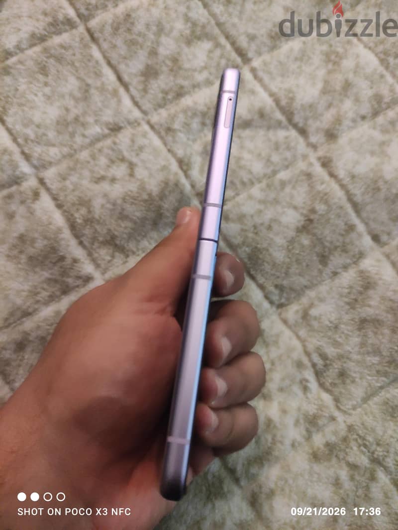 Samsung Z Flip 3 1