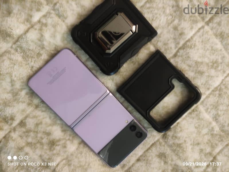 Samsung Z Flip 3 3