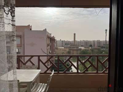 متاح شقه للايجار بالرحاب مفروشة بالمرحلة الخامسه