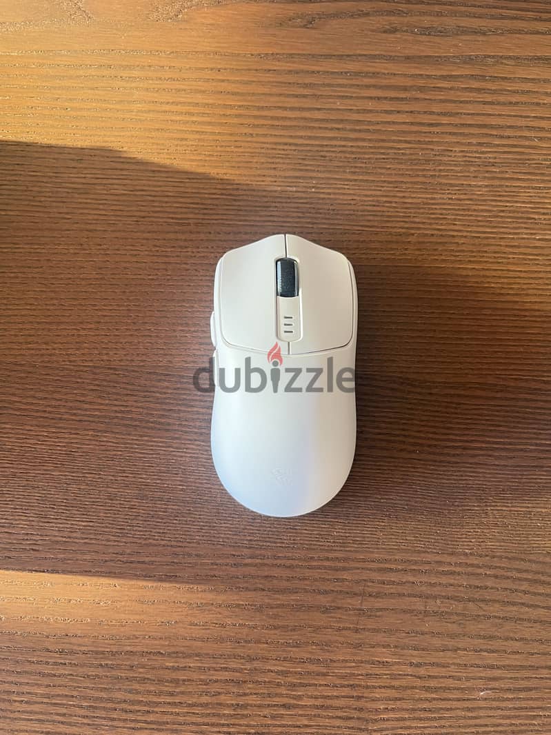 Perfect condition gaming mouse (Aula SC580). 1