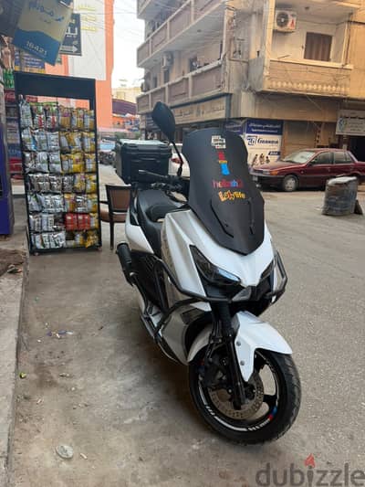 اسكوتر d max pro 200